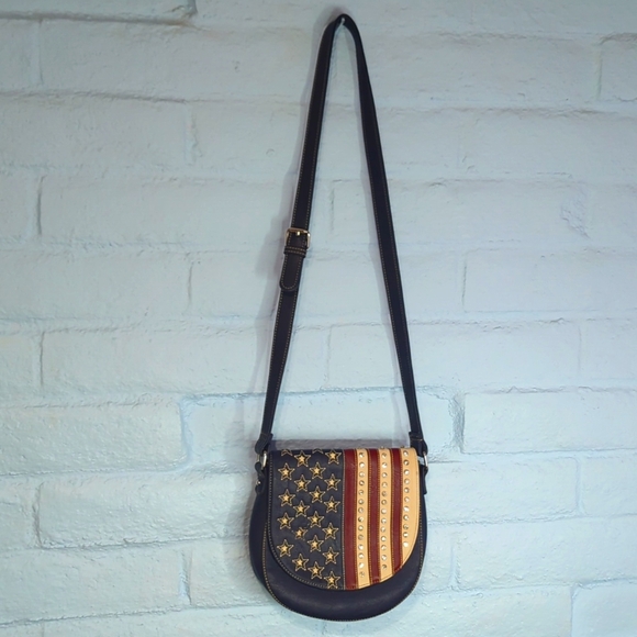 Montana West Handbags - Montana West American 🇺🇸 Flag Purse